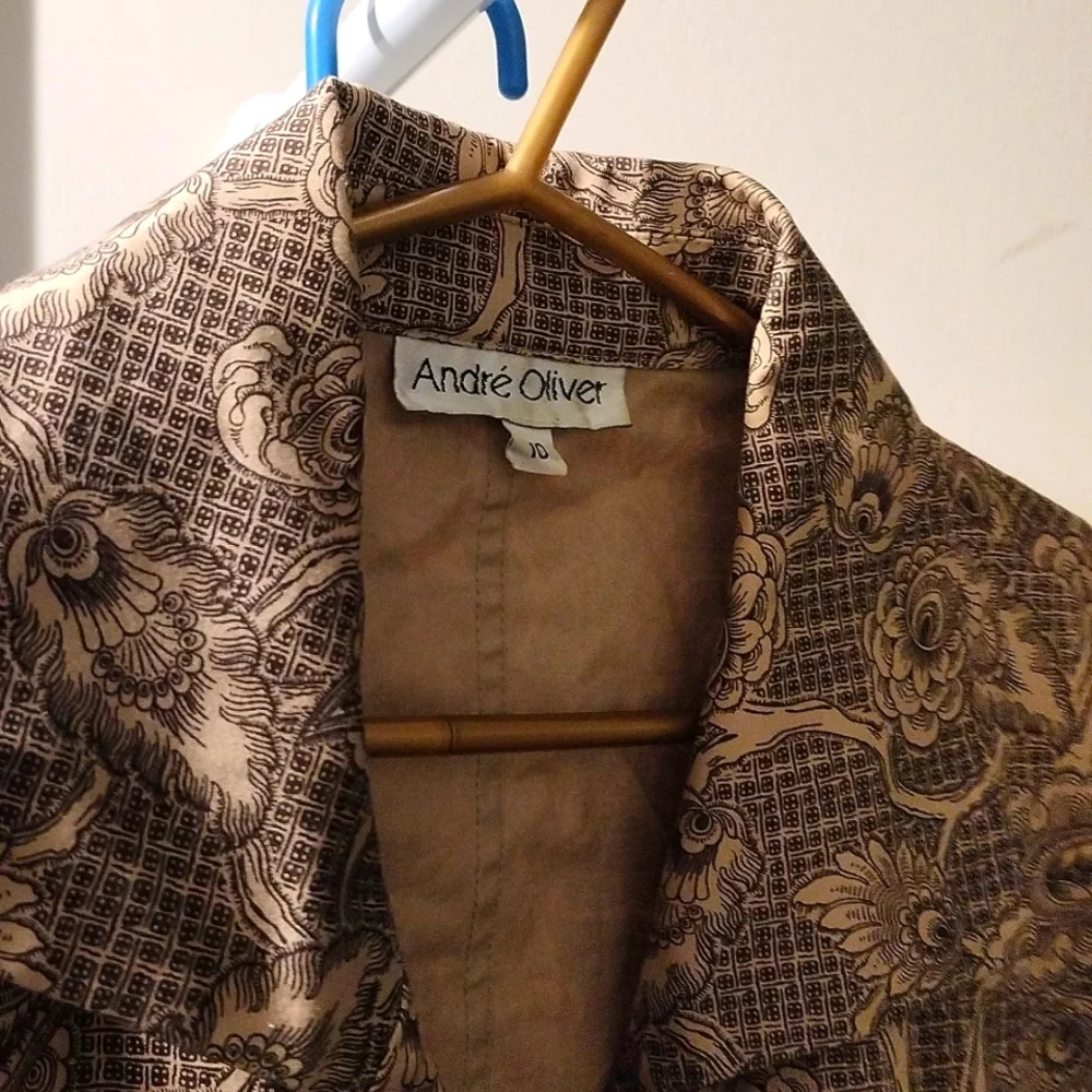 Cropped jacket - Picture 3 of 9